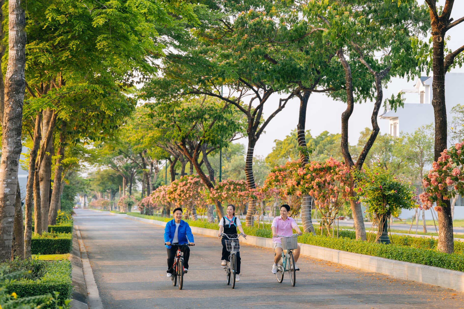 Cư dân xây dựng tổ ấm tại dự án