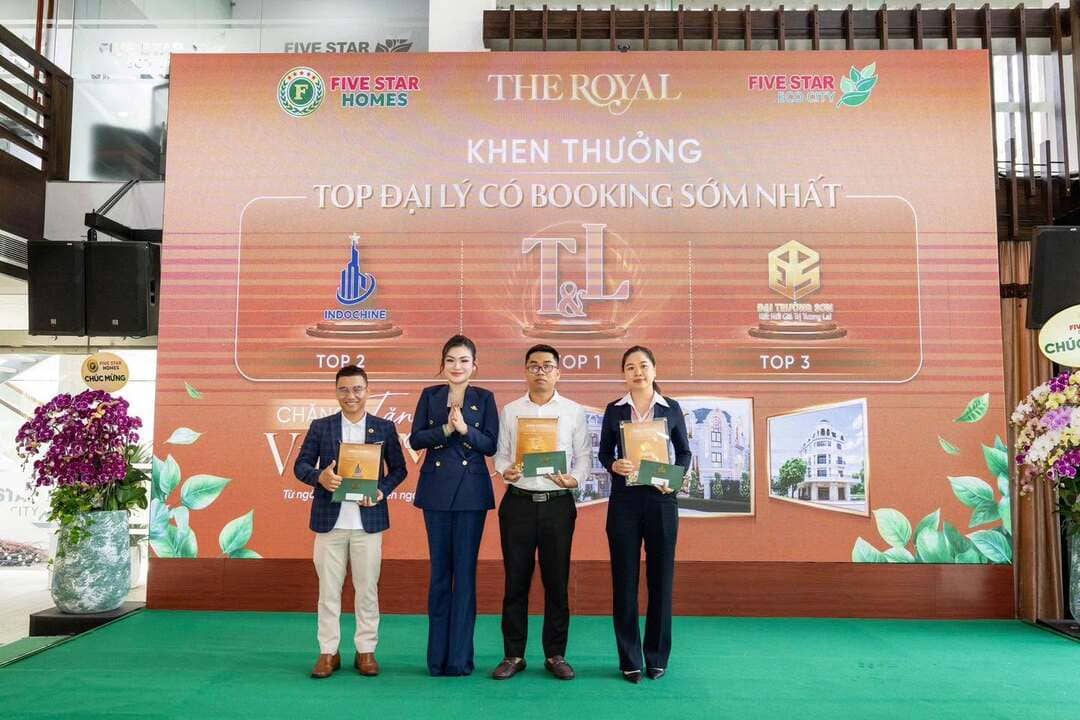 Vinh danh Top các đại lý đạt số lượng booking sớm nhất tại dự án