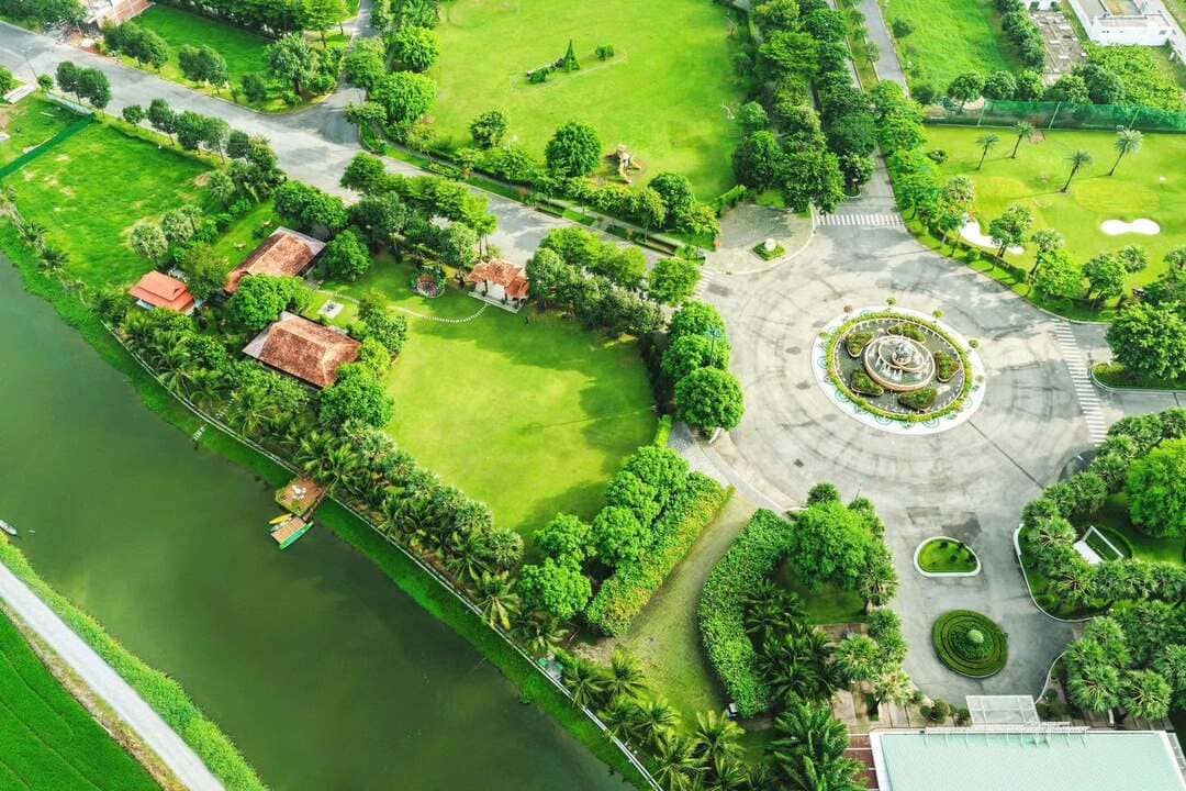 Cảnh quan bên sông Cầu Tràm thơ mộng tại khu đô thị Five Star Eco City